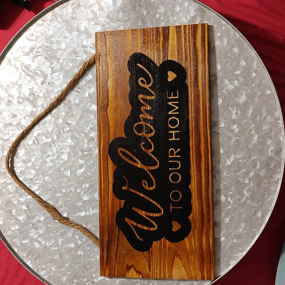 Welcome wood sign
